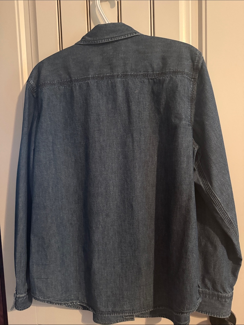 Ralph Lauren  Blue Denim Button-Down Shirt 2 Pockets.  Great Condition. - Picture 8 of 8